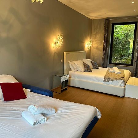 Bed and Breakfast Domaine du Prieuré d'Estagel Saint-Gilles  Esterno foto
